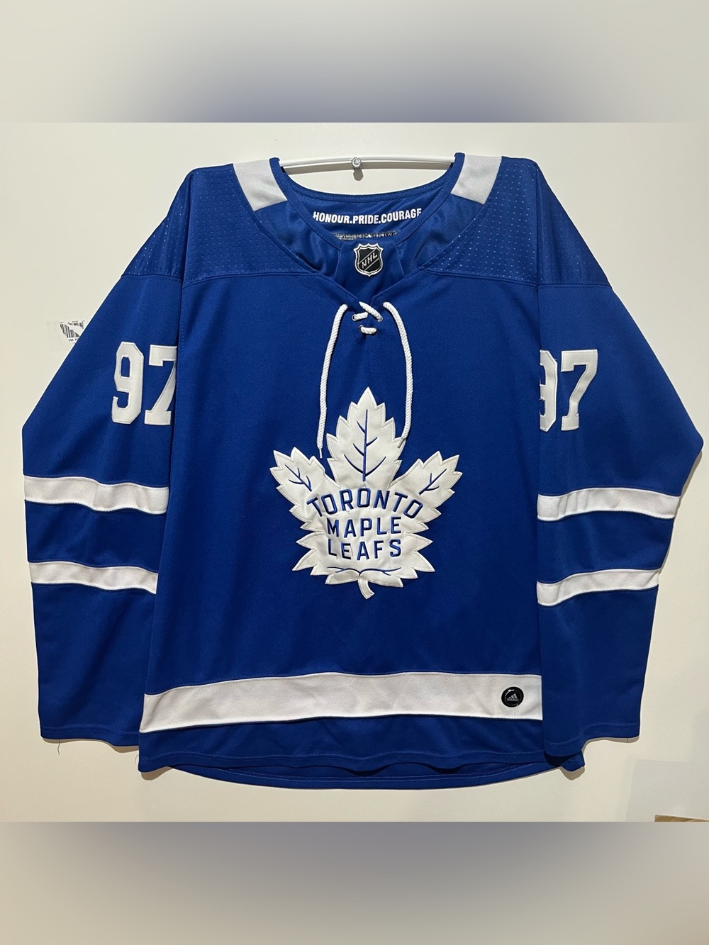 Joe Thornton#97 Toronto
Maple Leafs adidas men’s jersey Sz 54